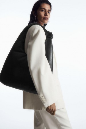 Geanta Dama COS Knotted Căptușită Shoulder - Piele Negrii | OXKWJ-3654