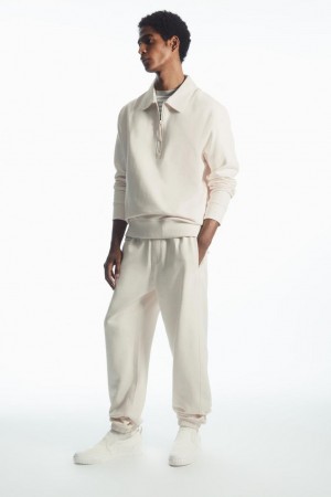 Pantaloni Barbati COS Fleece-back Albi | EZQFO-9016