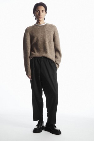 Pantaloni Barbati COS Tapered Elasticated Negrii | MCPKE-9651