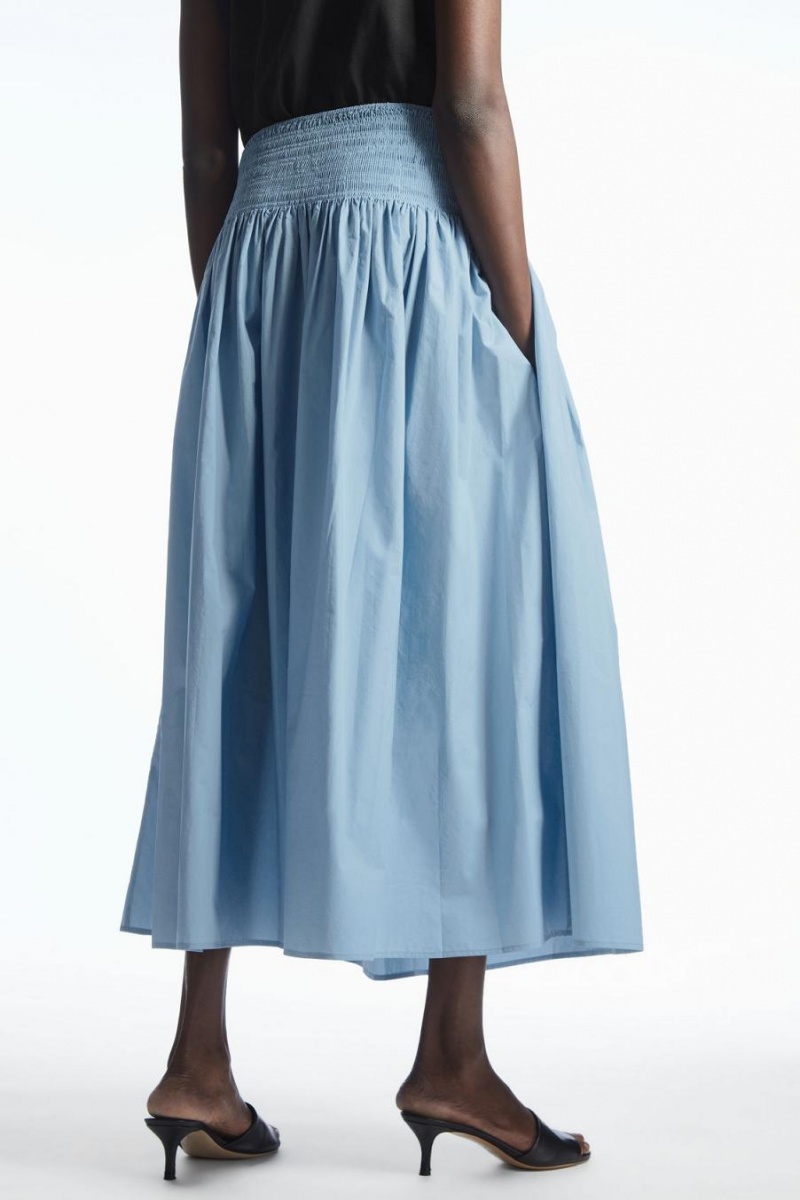 Fusta Dama COS Smocked Midi Albastri Deschis | HNKMF-8729