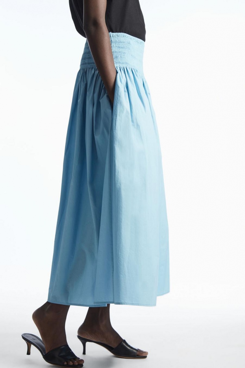 Fusta Dama COS Smocked Midi Albastri Deschis | HNKMF-8729