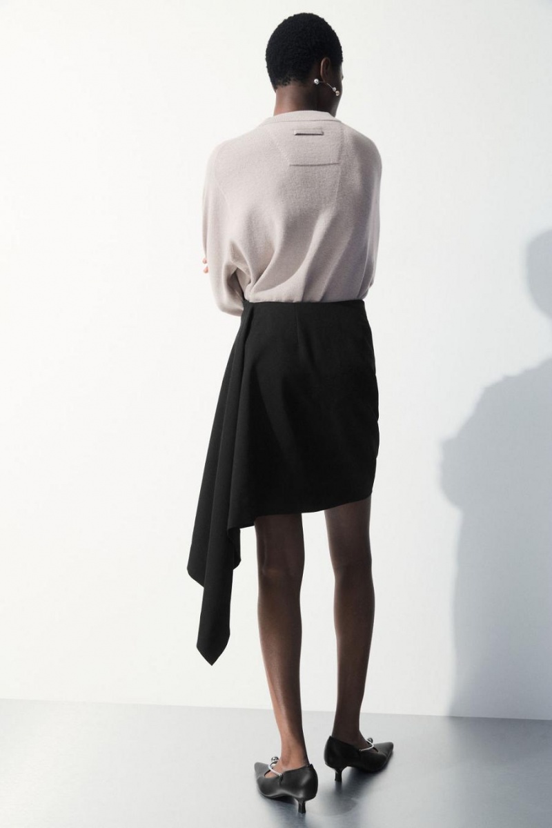 Fusta Dama COS The Asymmetric Draped Mini Negrii | WMXHU-2431