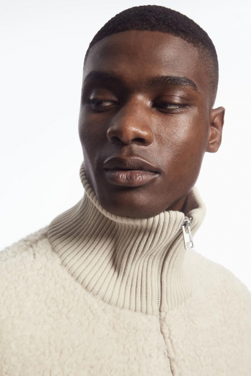 Geaca Barbati COS Funnel-neck Teddy Bej Deschis | ILEND-7593