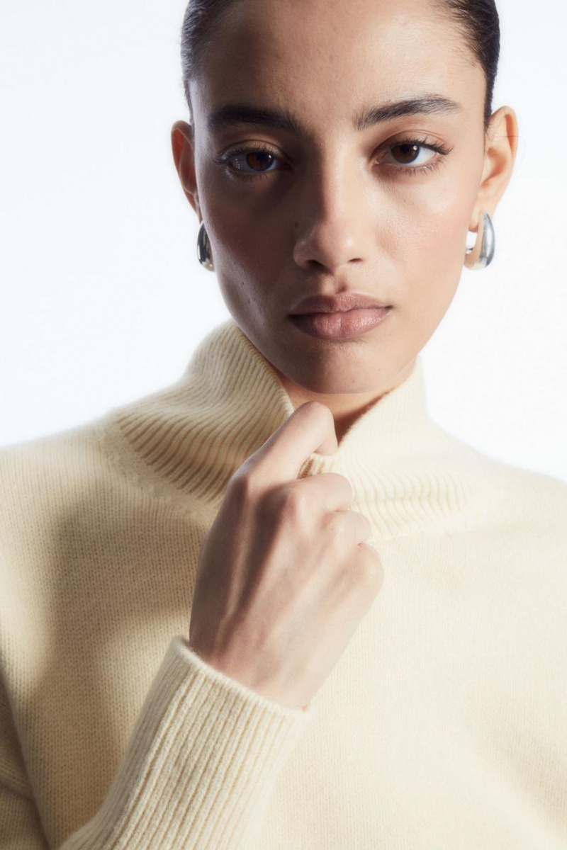 Jumpers Dama COS Funnel-neck Waisted Lână Albi | HLSWQ-3745