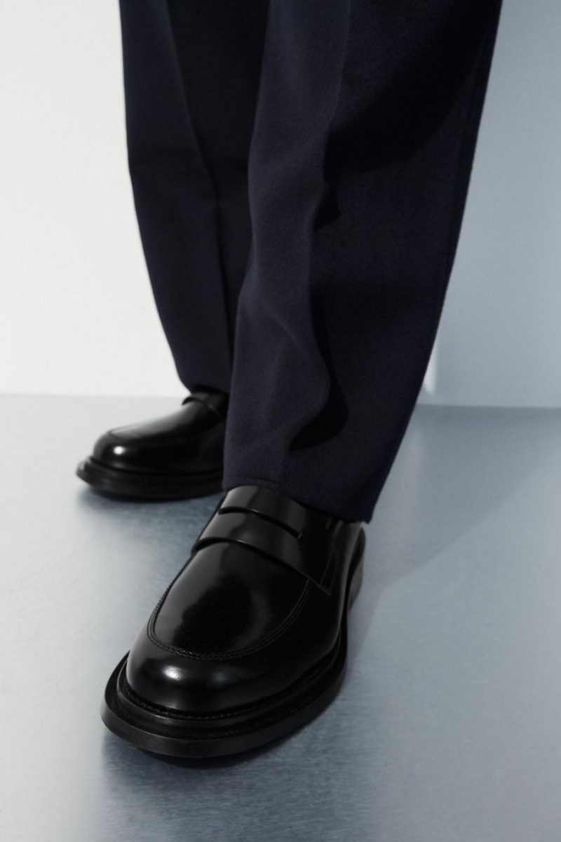 Mocasini Barbati COS The Grosolan Piele Negrii | KPDIV-7103