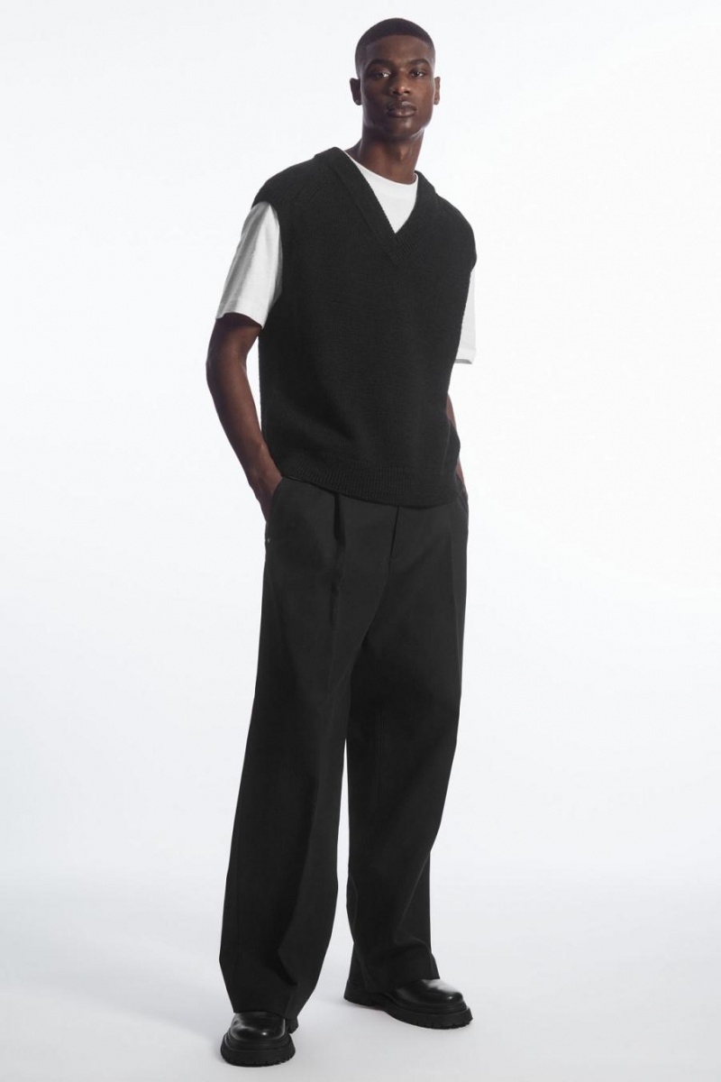 Pantaloni Barbati COS Largi-leg Plisat Utility Negrii | RQLST-2431