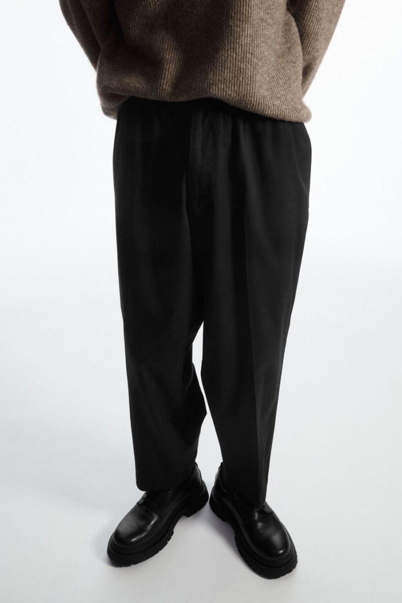 Pantaloni Barbati COS Tapered Elasticated Negrii | LDIHS-0289