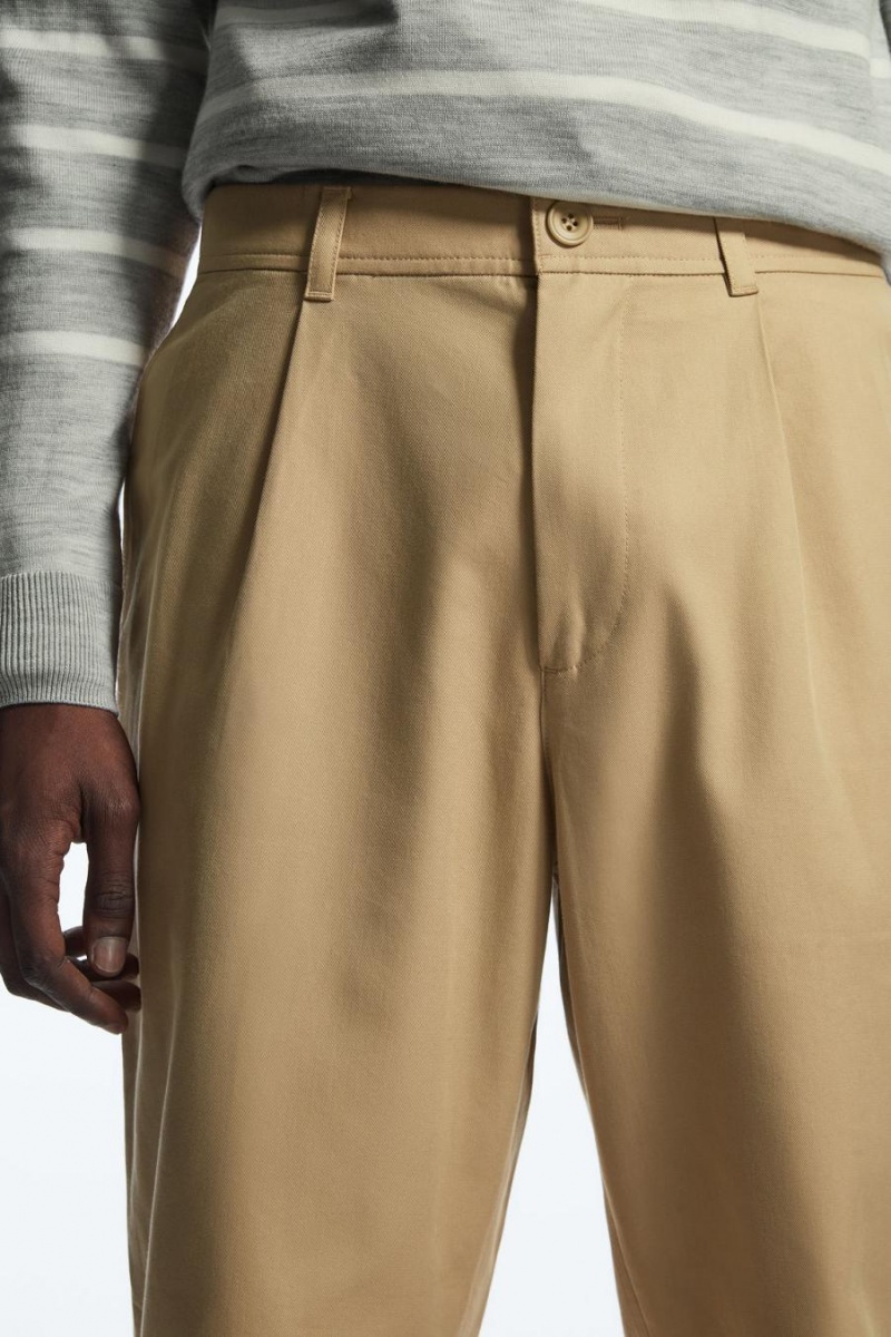 Pantaloni Barbati COS Tapered Plisat Twill Chinos Bej | QOIXK-0847