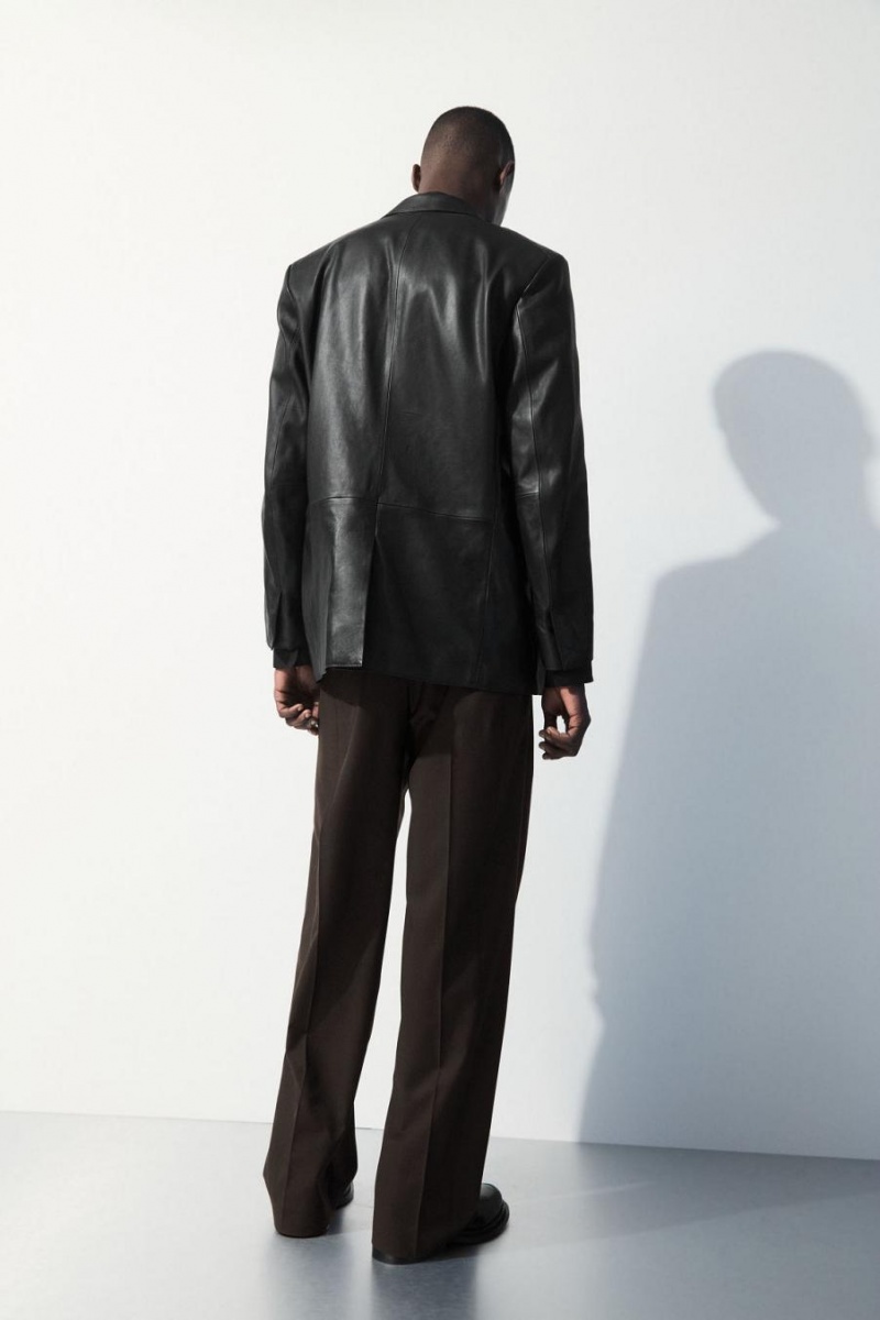 Pantaloni Barbati COS The Plisat Lână Maro Inchis | IUBXJ-4182