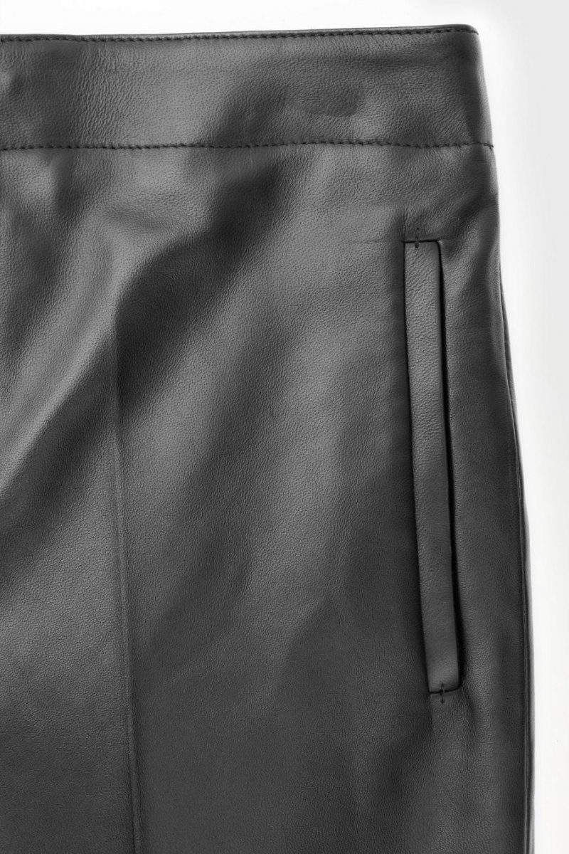 Pantaloni Barbati COS The Tailored Piele Negrii | ITEUC-1925
