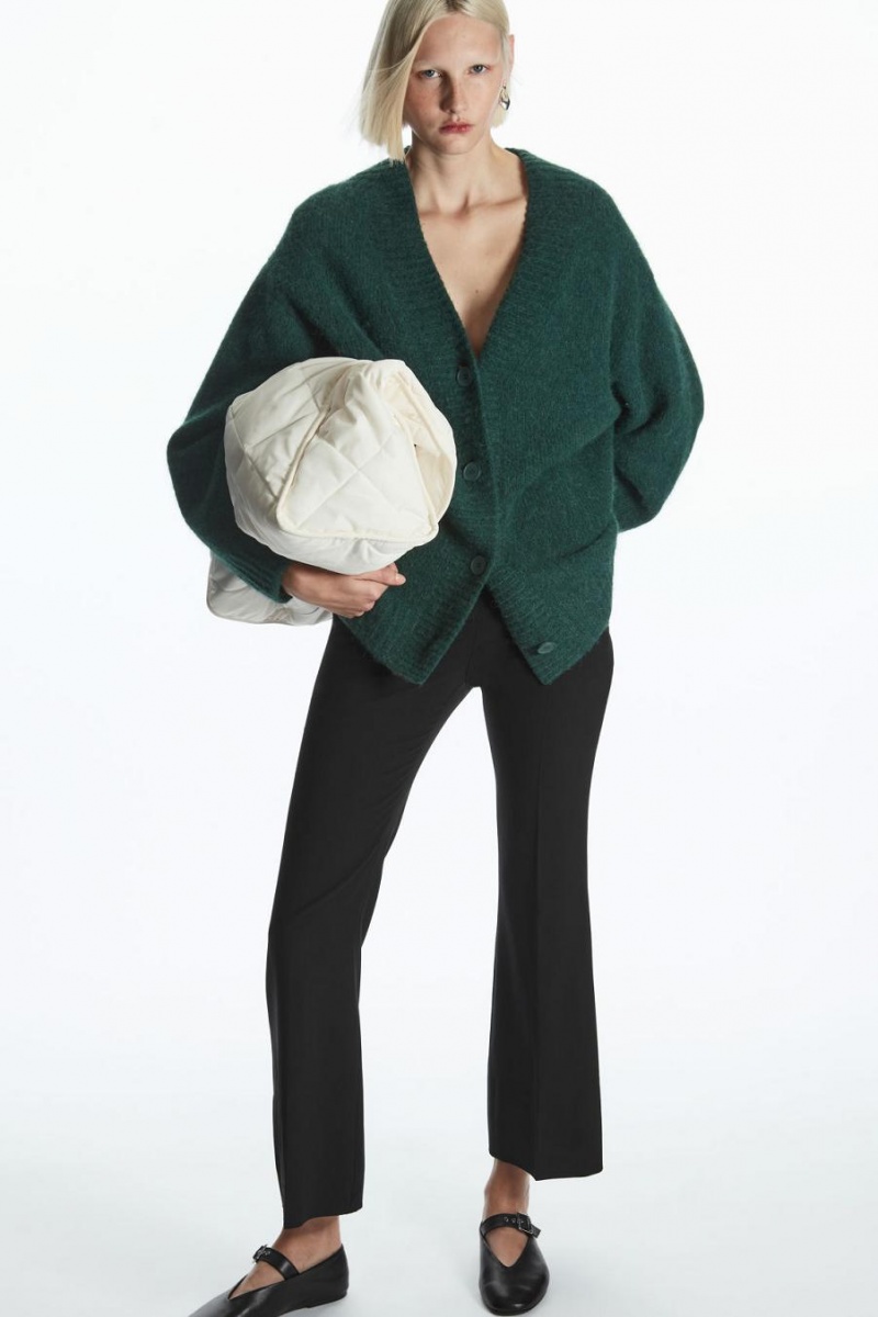 Pantaloni Dama COS Flared Lână Negrii | ANOXH-5027