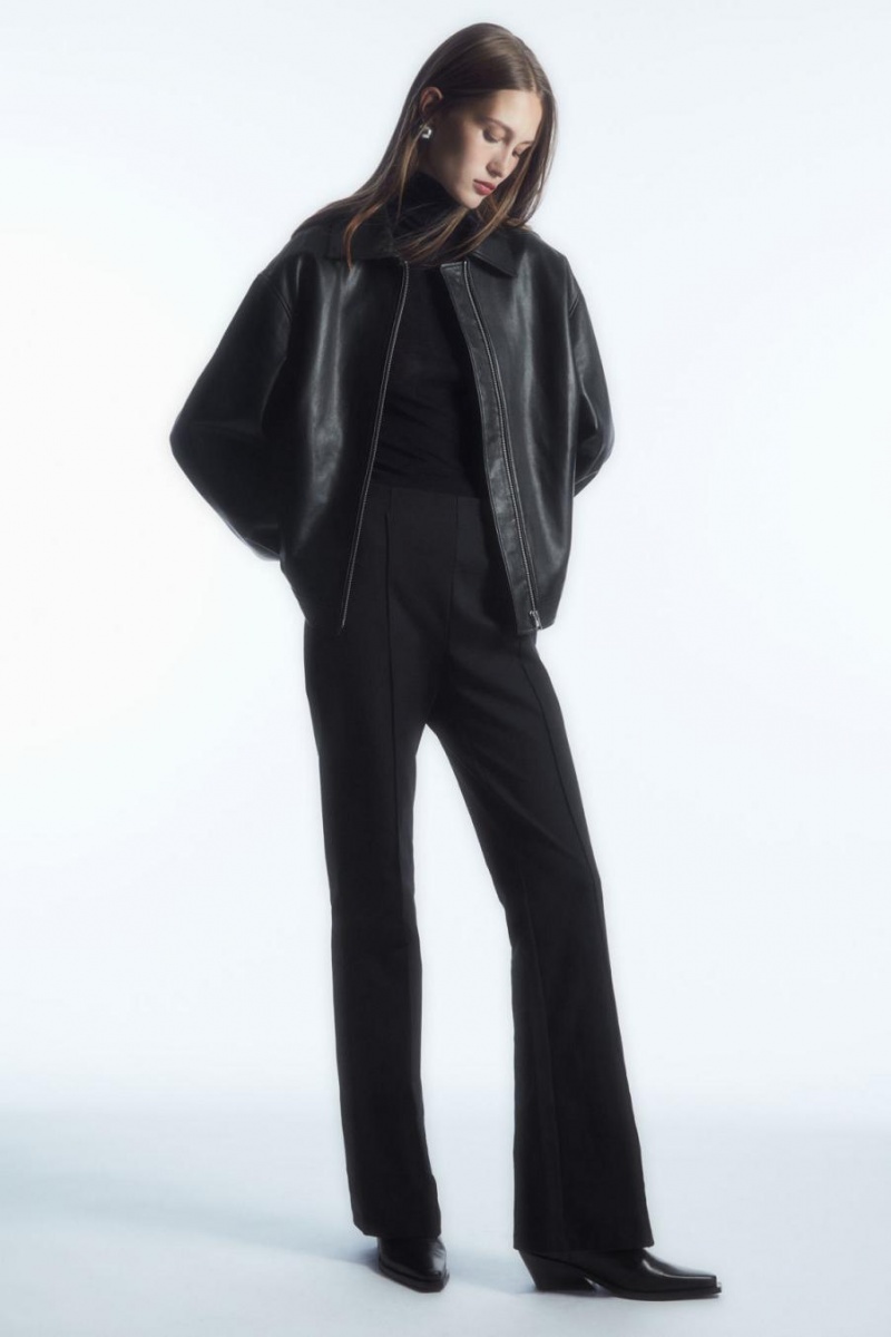Pantaloni Dama COS Pintucked Kick-flare Negrii | WGKSY-8317