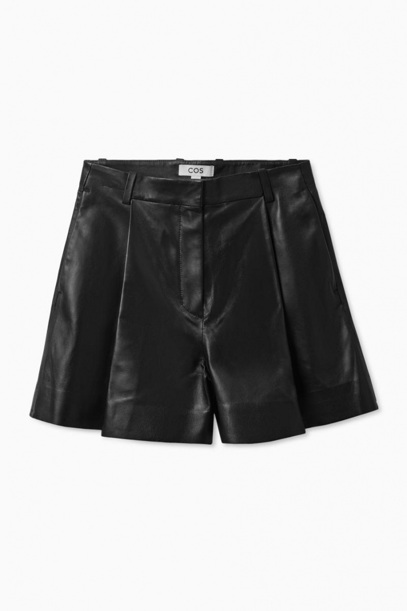 Pantaloni Scurti Dama COS Plisat Piele Negrii | OHJKF-9613