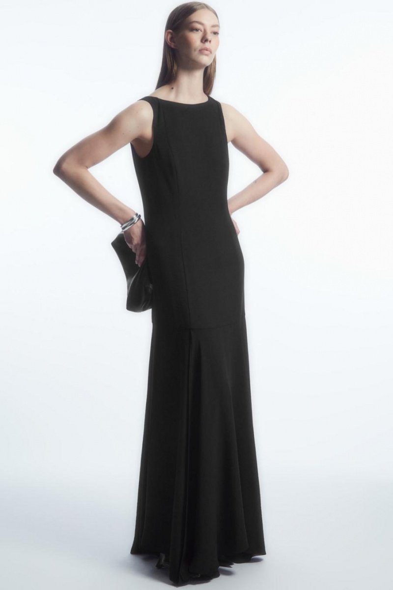 Rochie Dama COS Asymmetric Flared-hem Maxi Negrii | NXWPH-9534