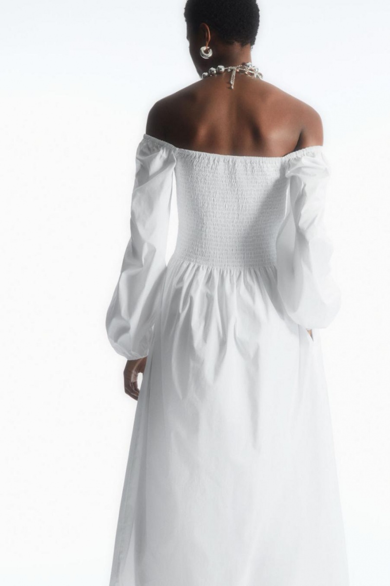 Rochie Dama COS Off-the-shoulder Smocked Midi Albi | YHTND-7509