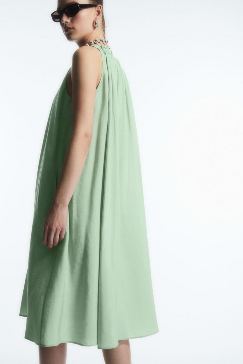 Rochie Dama COS Racer-neck Midi Verzi Deschis | RGUKD-0274